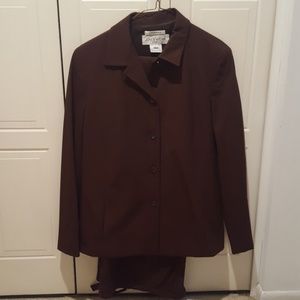 Jones Wear Sport Stretch Brown suit